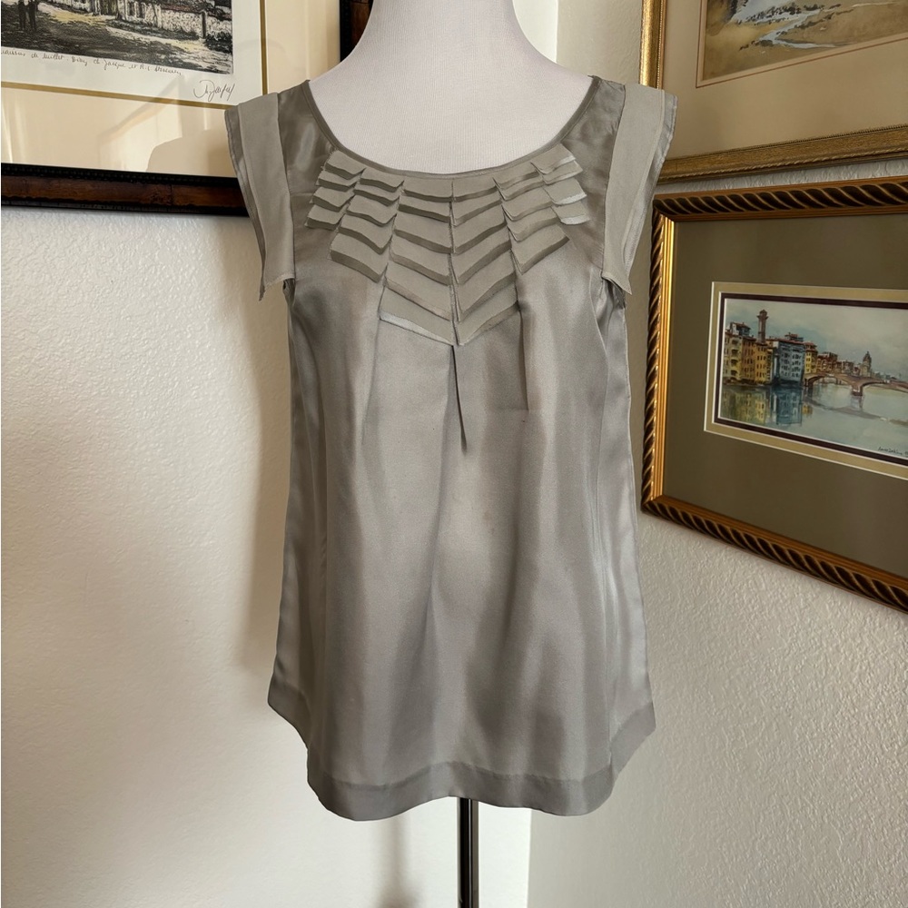 Banana Republic Top.